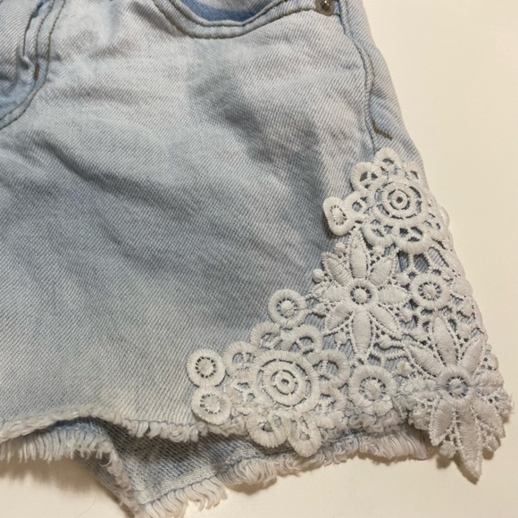 Cat & Jack - Light Blue Girls' Side-Lace Jean Short - Picture 3 of 9